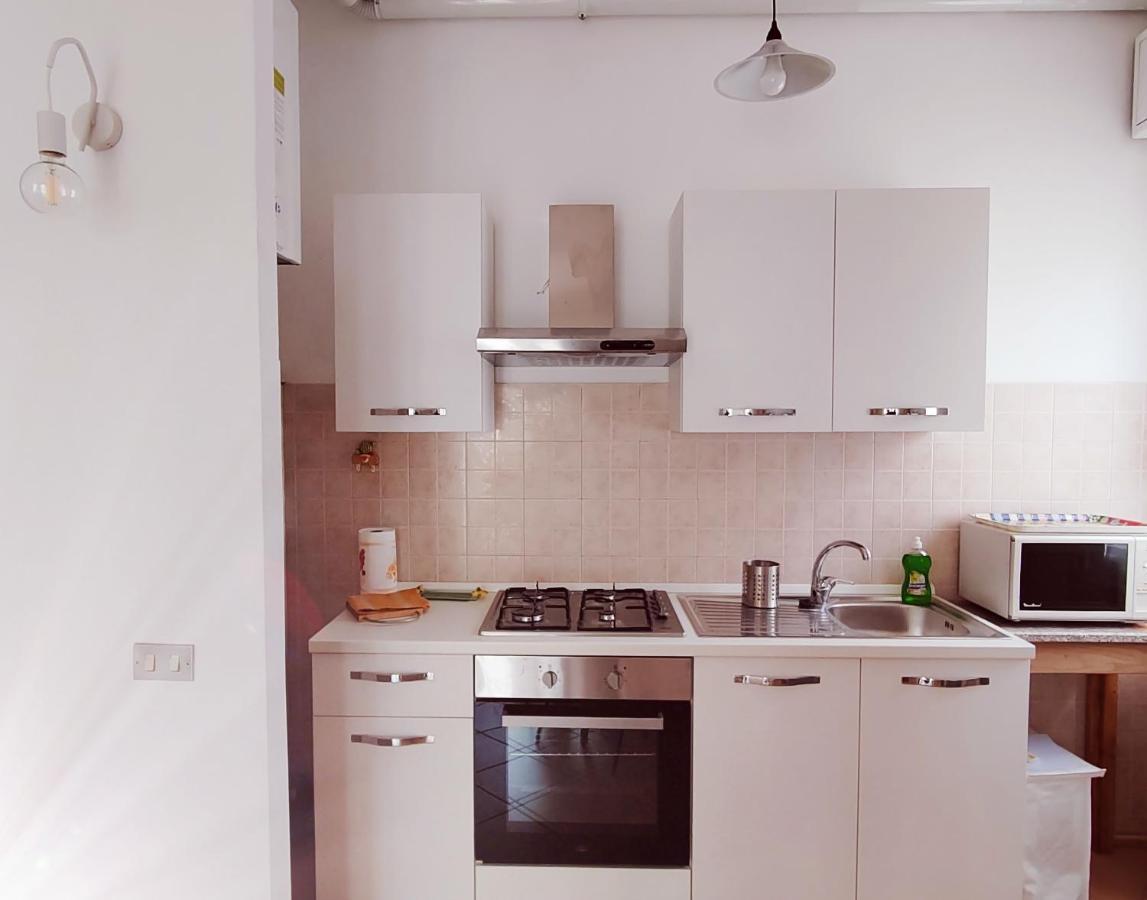 Locate di Triulzi Ieo -Humanitas - Sunny House - Comodissimo מראה חיצוני תמונה